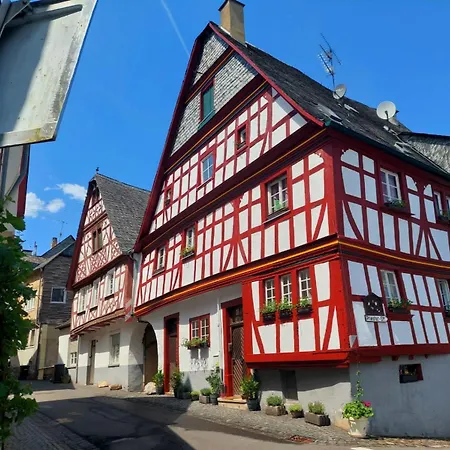 Herz Haus Mosel 恩克里克